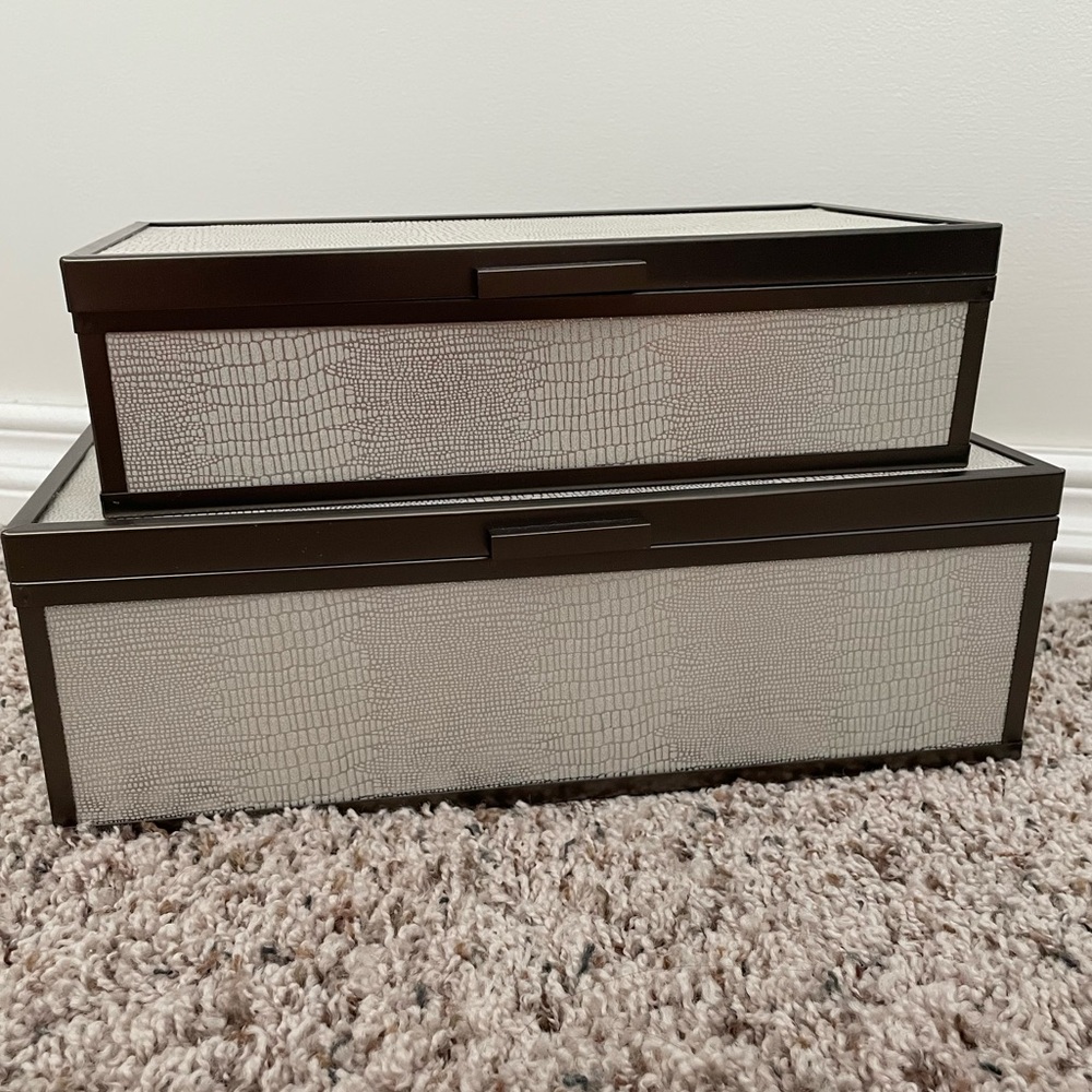 Set of Two Storage Boxes
